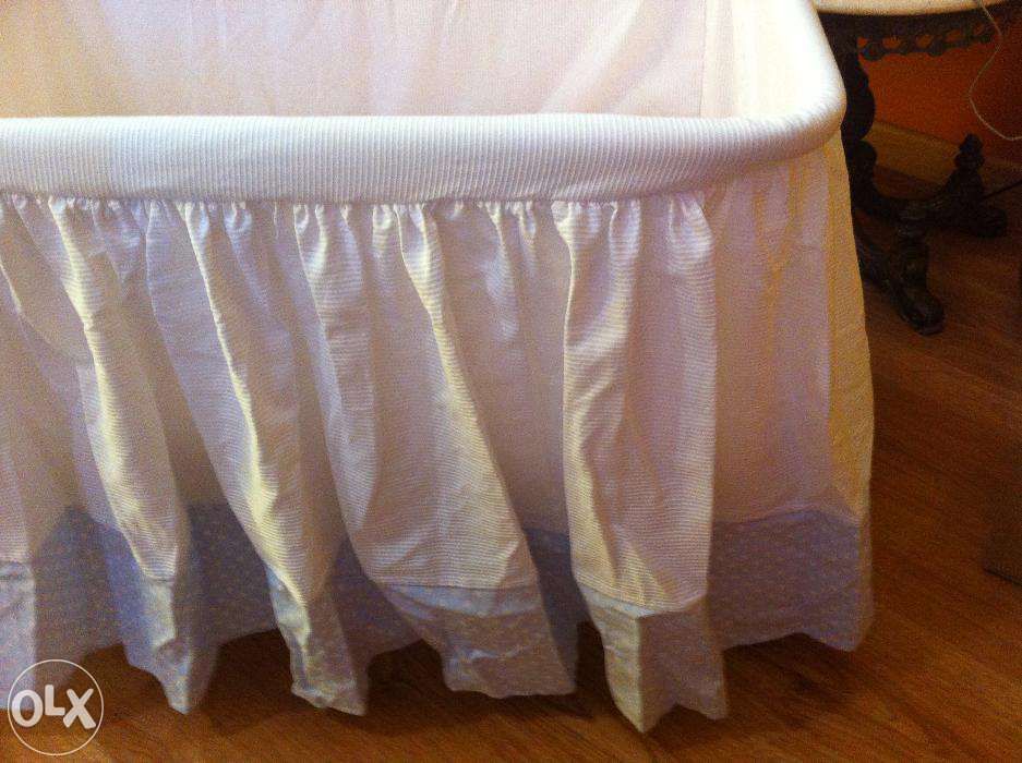 Berço para recém nascido com Dossel