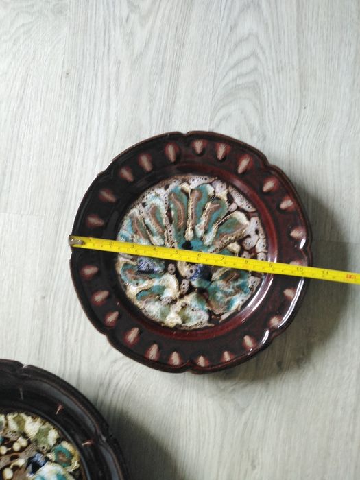 Hand-painted plates424682417544253443