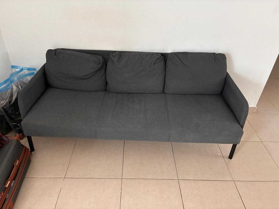 Vendo Sofá IKEA GLOSTAD (3 Lugares) - 7 Meses de Uso