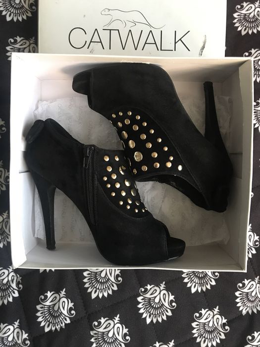 Botki CATWALK OPEN TOE Z ćwiekami Deichmann  37