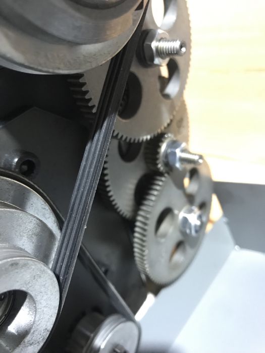 Токарний верстат ARDOTECH WM210V*800мм, 1100W (вал 14 мм) ТВ