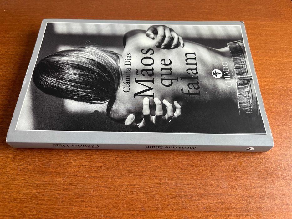 Mãos Que Falam de Cláudia Dias