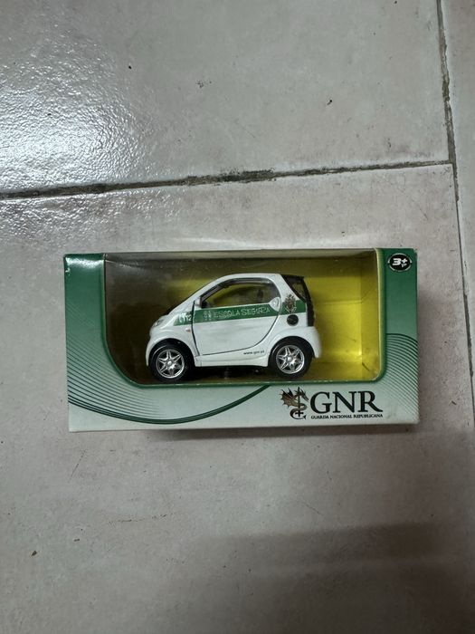 Carrinhos de coleção GNR