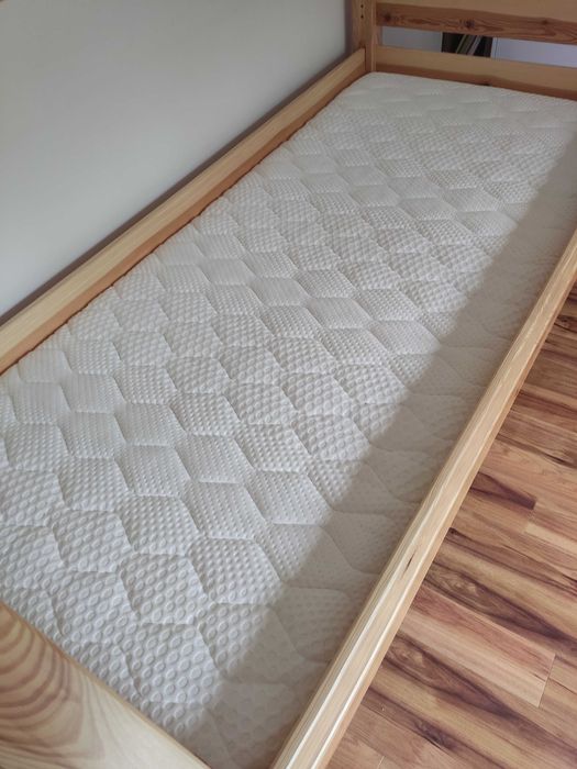 Sprzedam łóżko dla dziecka 200x90