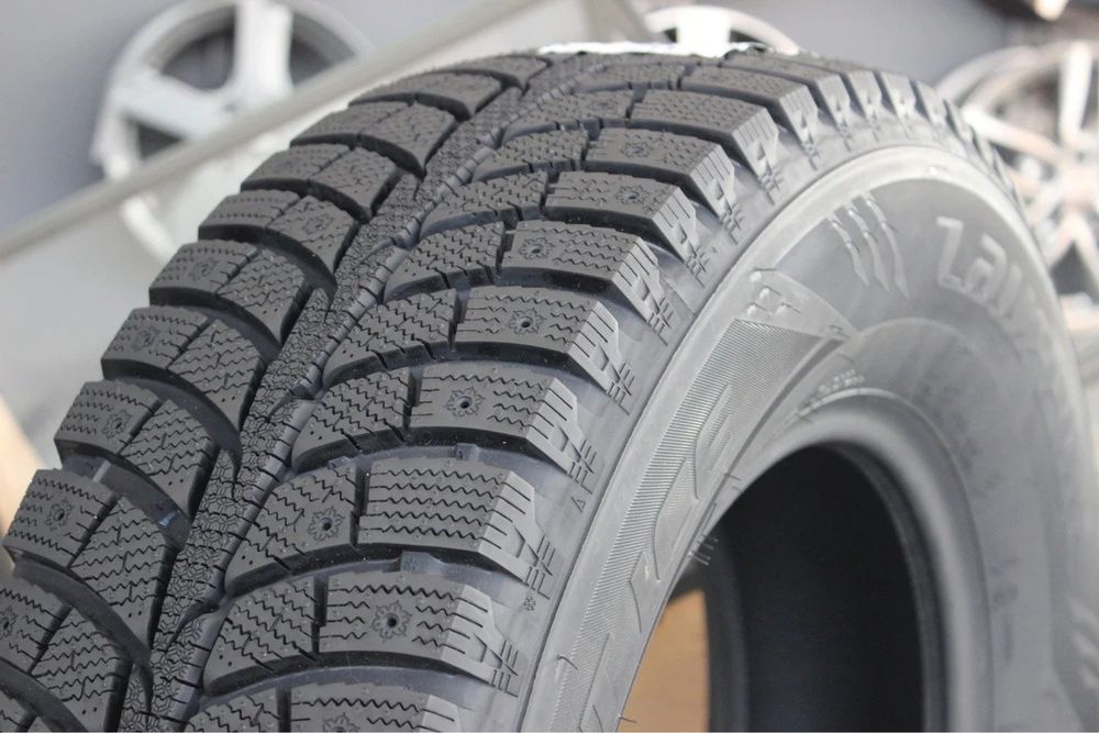 Зимові шини Laufenn I Fit Ice LW71 195/65 R15(под шип), усі розміри!!!