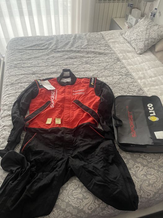 Fato e colete para karting