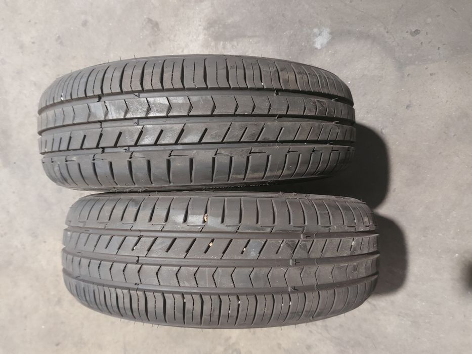 Vendo peneus como novos