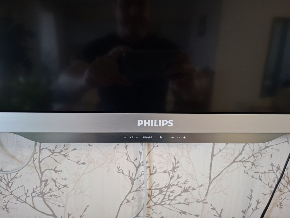 Продам телевiзор PHILIPS  43 б/у