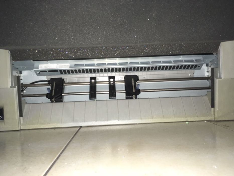 Impressora EPSON DFX-9000