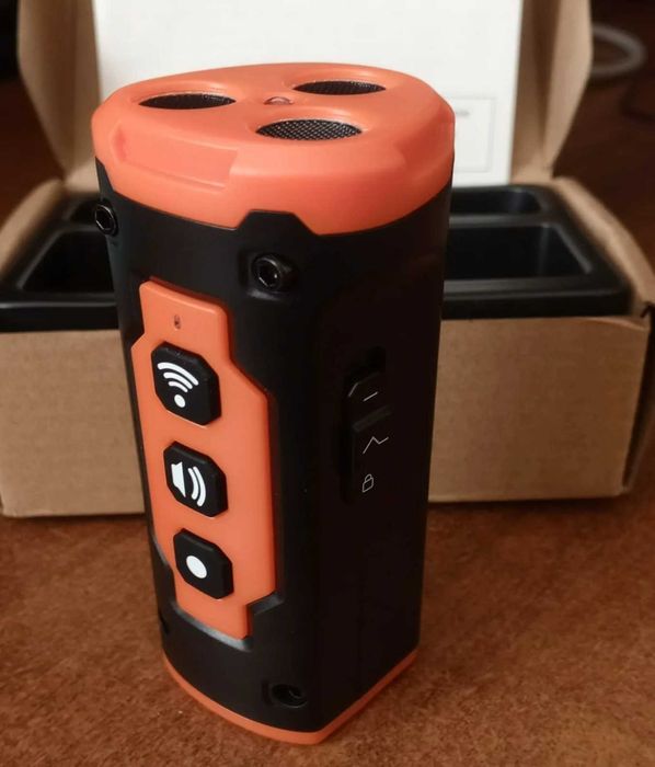 Відлякувач Ультразвуковой отпугиватель собак тренер с х-2 фонариком PR