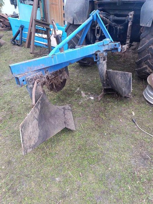 Продам плуг 2 .40