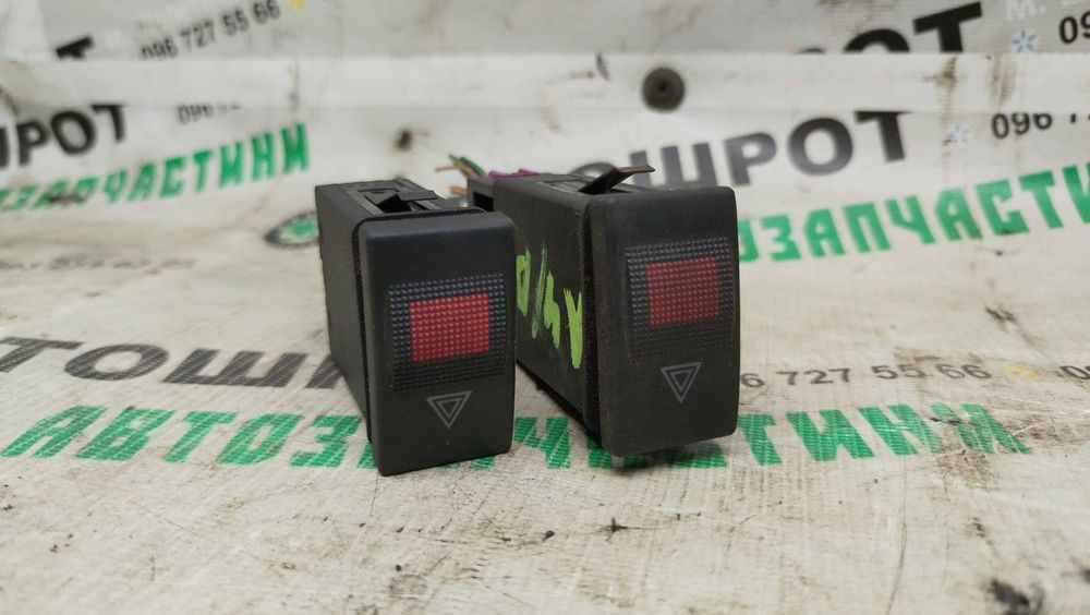 Кнопка аварійки тур Skoda Volkswagen Seat Audi Розборка запчастини