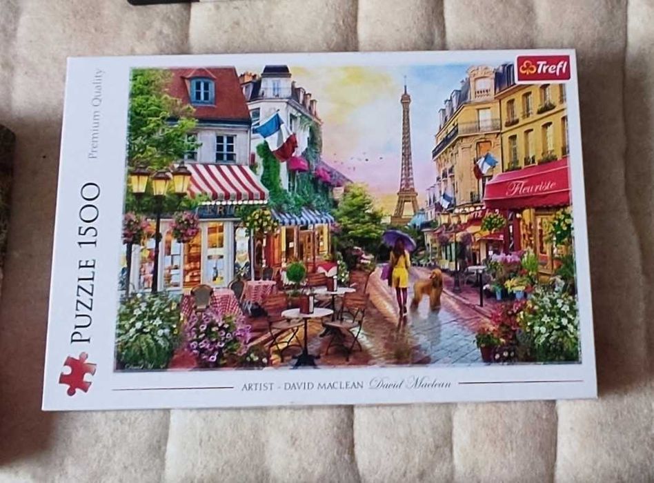 Puzzle 1500 elementów kompletne.