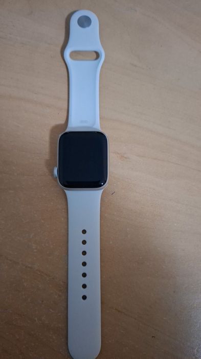 Apple Watch SE 40 mm – Novo, Nunca Usado