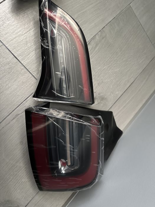 Фари Tesla Model 3 Євро