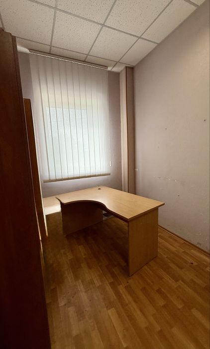 Офіси в оренду м. Обухів