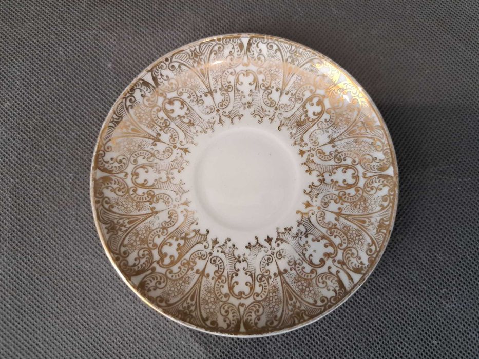 Filiżanka porcelanowa do espresso Winterling, złocona