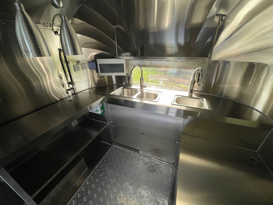 Nowa Przyczepa gastronomiczna SHINE Summer 3,5m Food Truck foodtruck