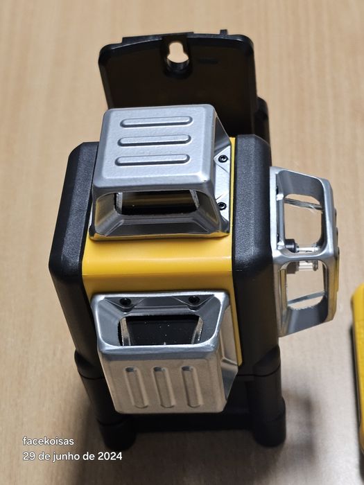 Nivel laser Dewalt 12 linhas