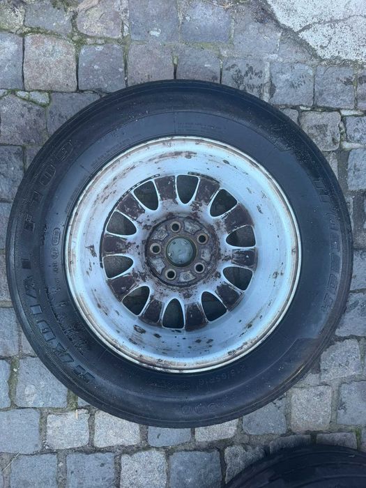 4 Jantes com Pneus 215/65/R16 Chrysler