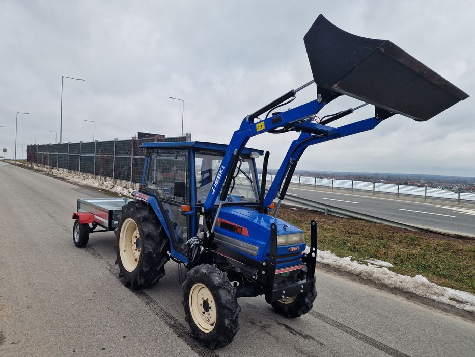 Traktorek Japoński Iseki 32 konie z Ładowaczem  Promocja zestaw