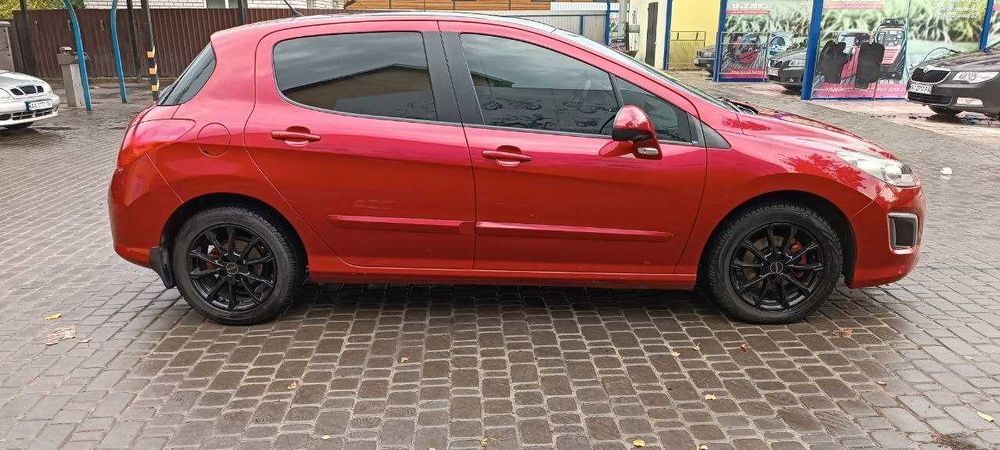 Продам власний Peugeot 308, 2011 р., автомат