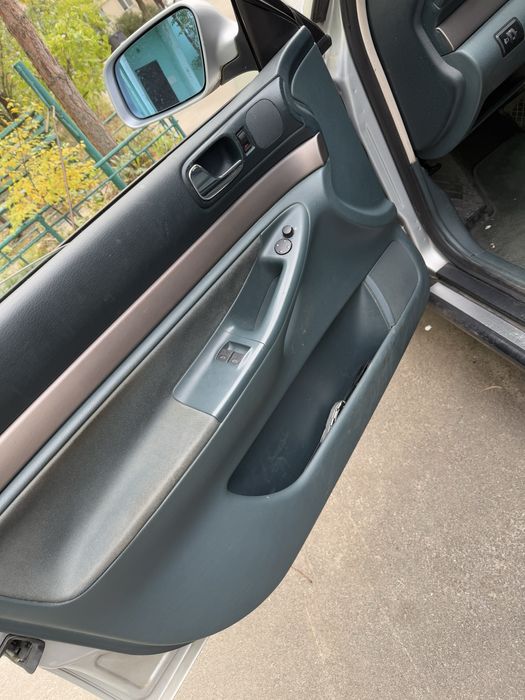 Продам Audi A4 B5 1.8 Автомат  тільки з Німеччини