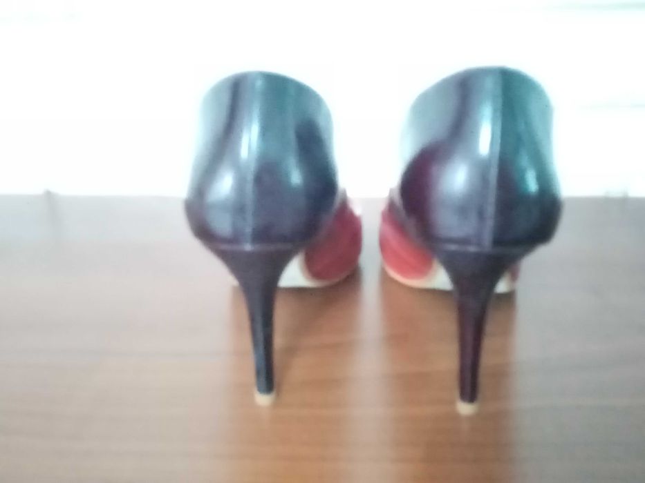 Buty lakierki szpilki czułenka