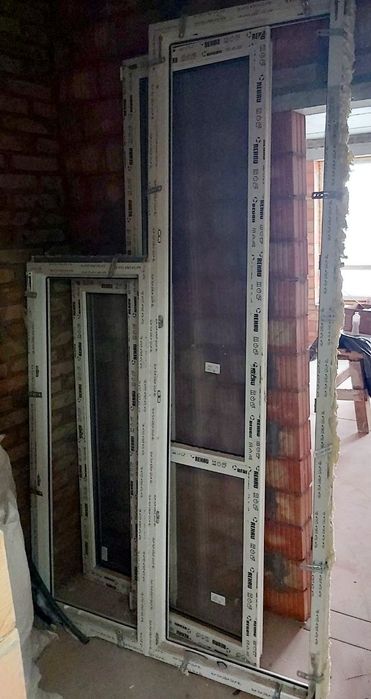 Балконний блок Rehau