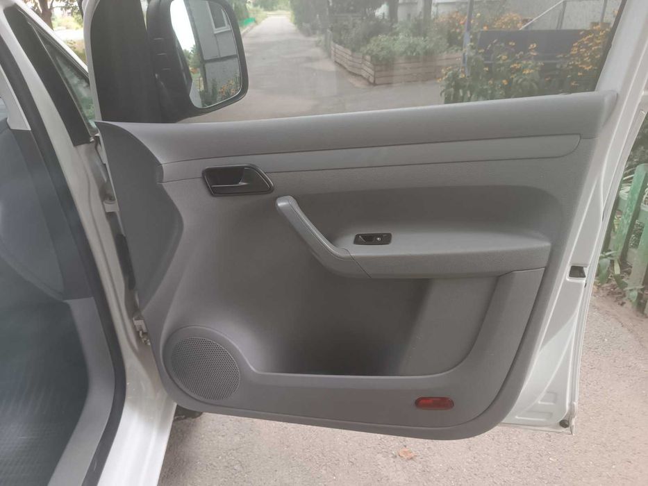 Volkswagen Caddy 2010 VIN WV1ZZZ2KZAX123944 фото оголошення 12 з 18
