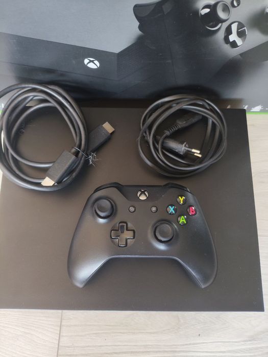 Xbox one X 1 ТБ !