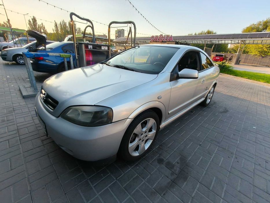 Opel Astra Bertone