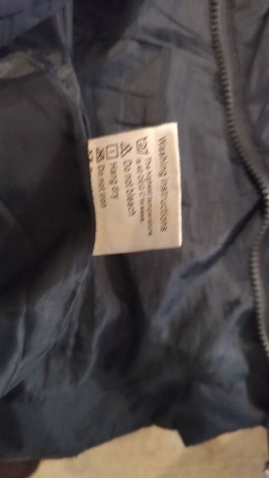 Granatowa Kurtka zimowa z kołnierzem roz 38/40