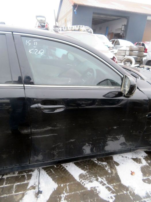DRZWI PRZEDNIE PRAWE IS II E2 212  CZARNY LEXUS 2005-2010