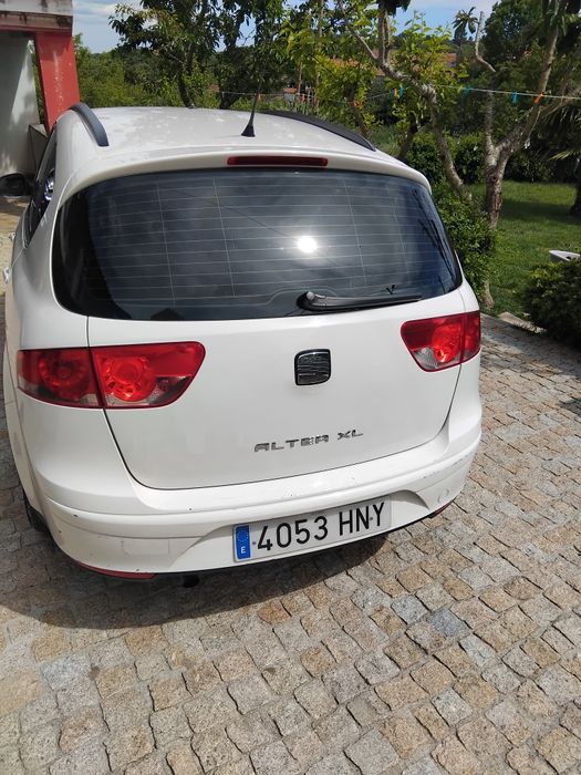 Seat Altea Xl 1.6 tdi 105cv matricula Es