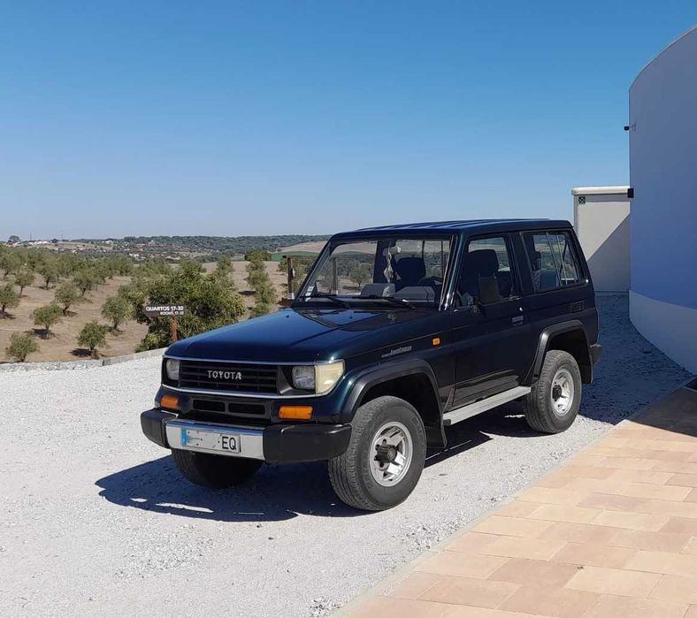 Toyota Land Cruiser KZJ70. Completamente Original, que nunca fez TT - uma RARIDADE