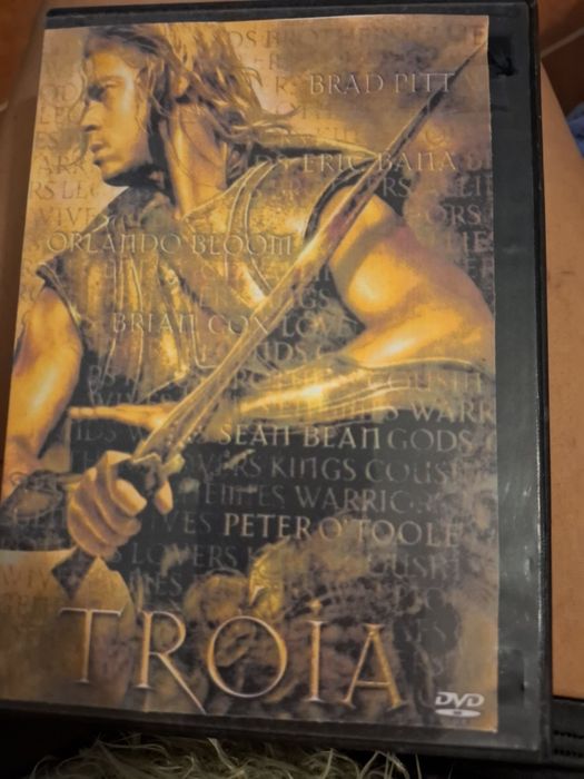 Dvd.        troia