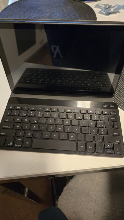 Tablet tcl com teclado