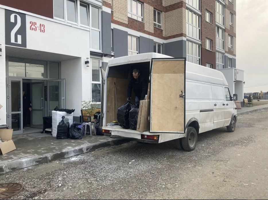 Грузоперевозки , Грузчики , Перевезти мебель,  Вывоз мусора Недорого