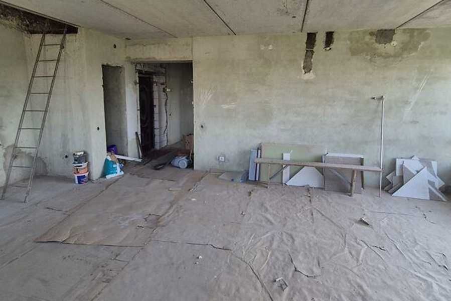 Продаж 3-к. квартири ДВОРІВНЕВА 144/70/33м² вул.Глинянський Тракт 125000$