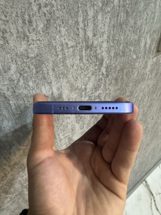 Iphone 16 128gb на запчастини