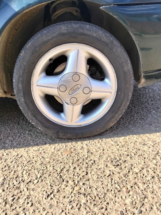 Jantes/Pneus roda 14