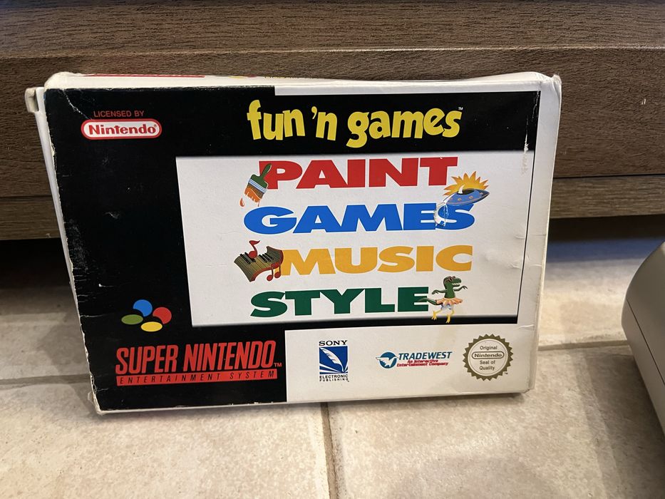 Super Nintendo (SNES) + оригінальний картридж + комплект