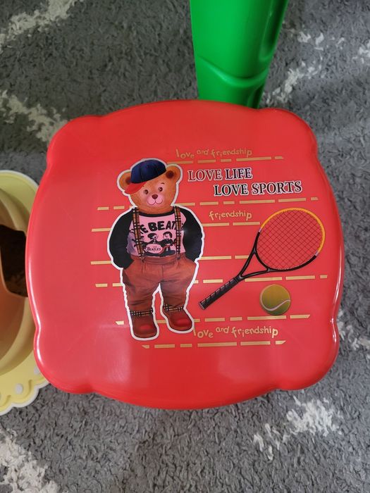 Дитячий стільчик табуретка