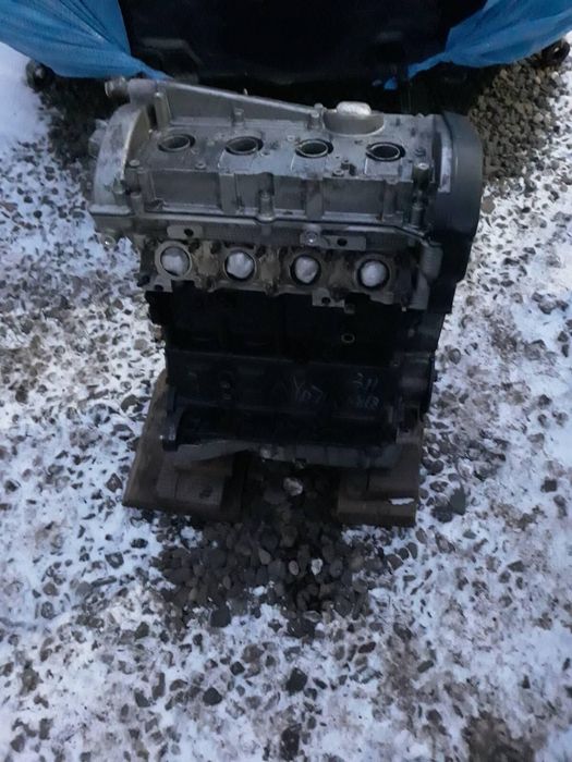 Двигатель Мотор Пасат b5 AWT AWM 1.8T Passat
