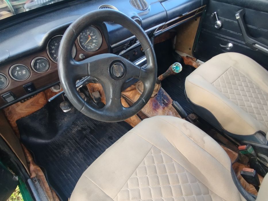 Продам ВАЗ -2106