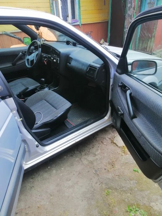 Volkswagen passat b3 1.8 газ/бензин