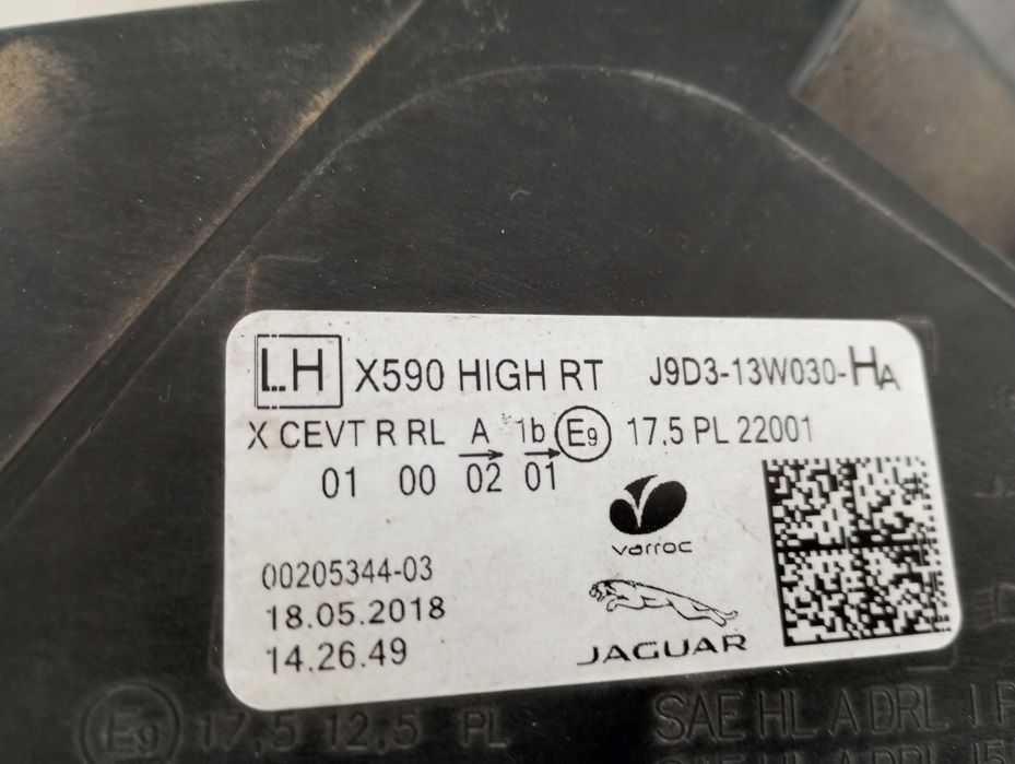 Lampa LAMPY FULL LED LEWA PRAWA JAGUAR I PACE J9D3-13W030-HA J9D3-13W029-HA