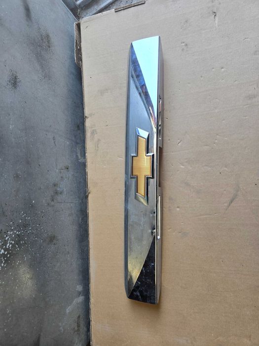 blenda klapy tył chrom Chevrolet Orlando nowa