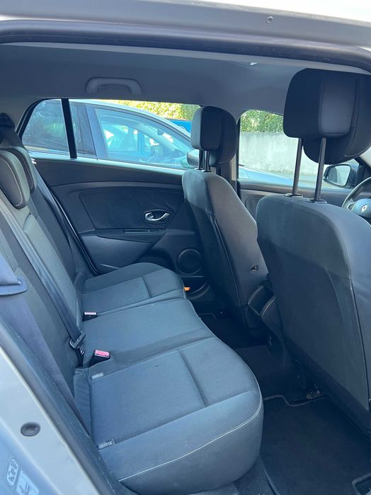 Renault Mégane ST 1.5 dCi Dynamiq (110 cv - 6 Vel.) c/ Extras
